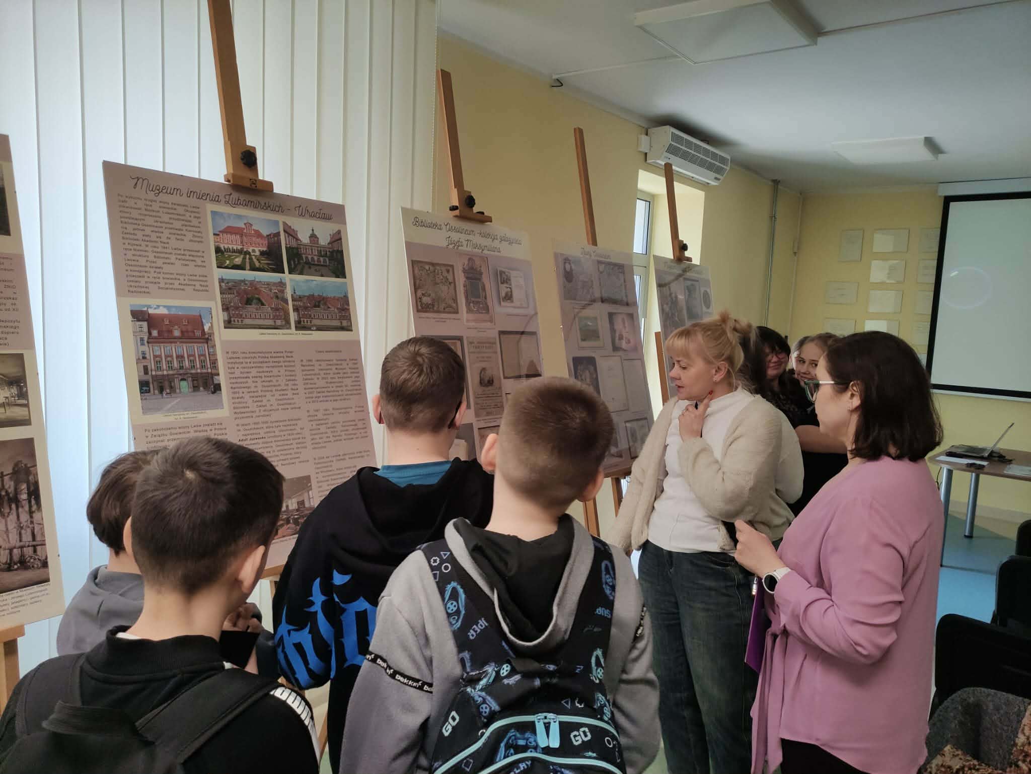 You are currently viewing Lekcja biblioteczna – Józef Maksymilian Ossoliński życiorys niezwykłego Polaka