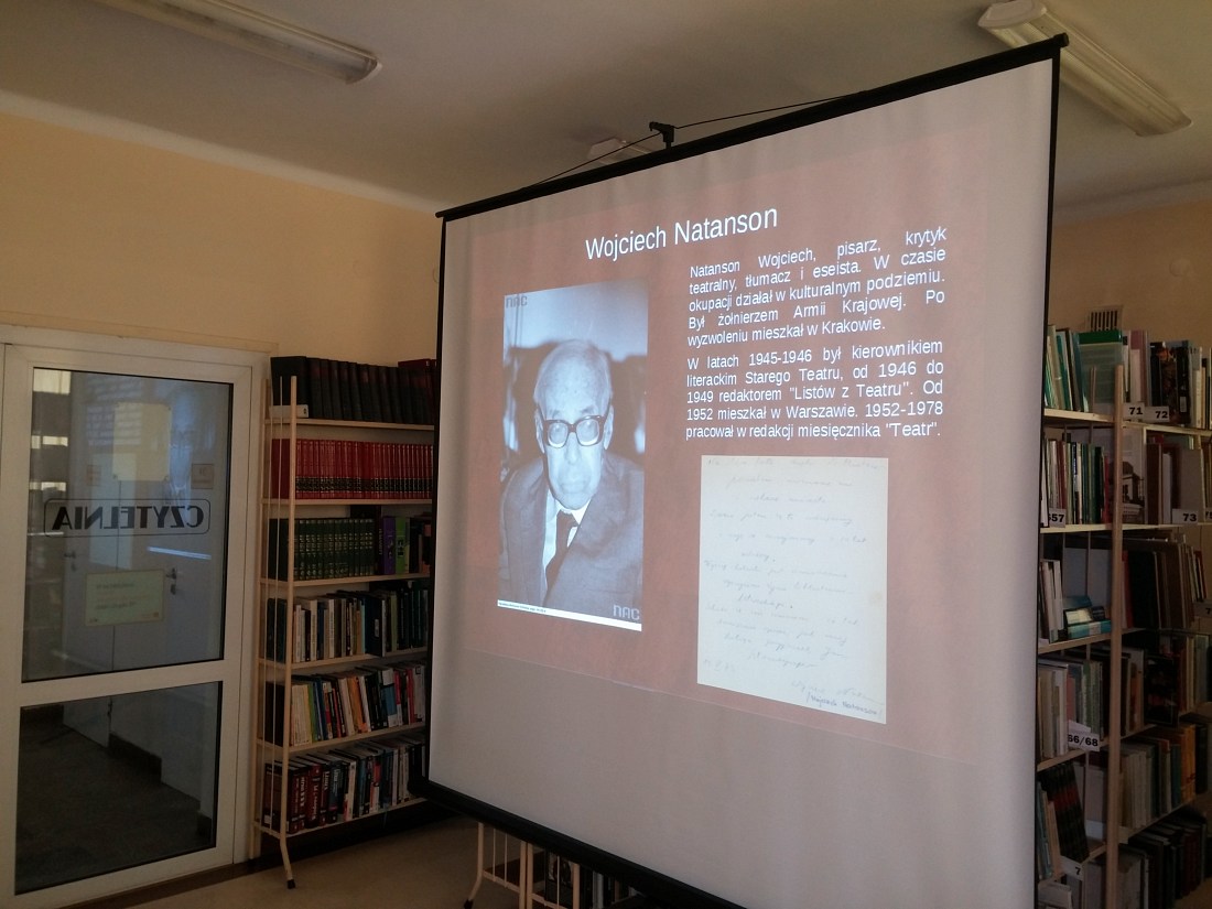 You are currently viewing Znani i lubiani odwiedzili bibliotekę – lekcja multimedialna