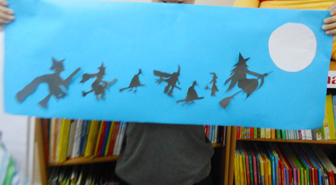 You are currently viewing Wakacje z legendą w bibliotece  – Figlarne lato