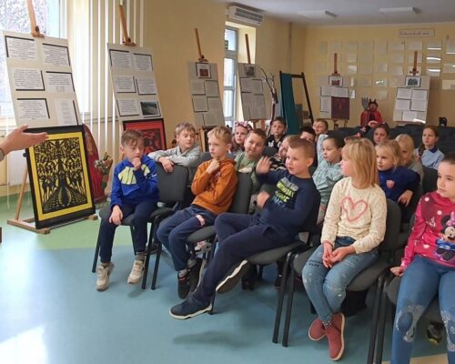 Pierwsza wizyta w bibliotece