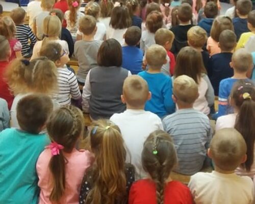 Minutka z bajką – z Kicią Kocią w  przedszkolu