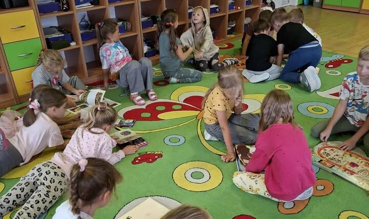 You are currently viewing „Przygody Krasnala Hałabały”