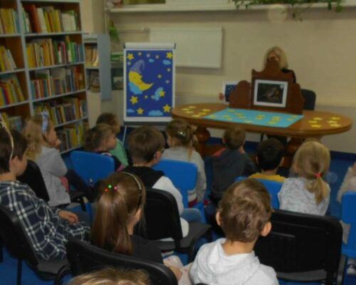 Przedszkolaki w bibliotece