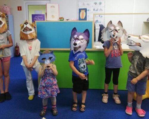 „Magia książek” – Wakacje w Filii nr 2 – tydzień 2