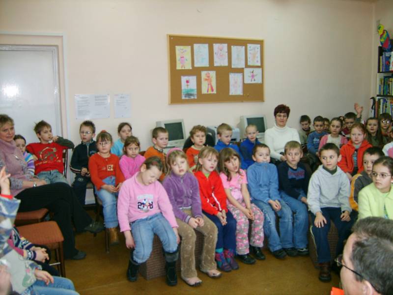 You are currently viewing „Cała Polska czyta dzieciom” spotkanie z Krzysztofem Myszką