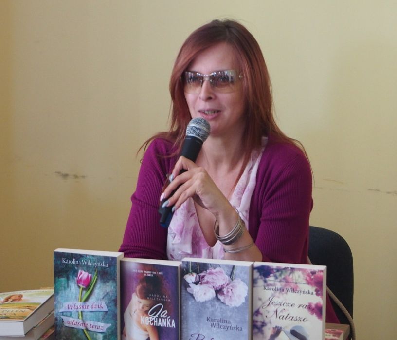 You are currently viewing Spotkanie autorskie z Karoliną Wilczyńską