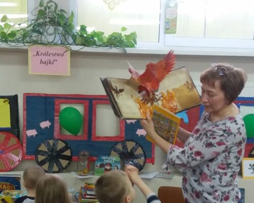„Królestwo bajki”- Przedszkolaki w bibliotece