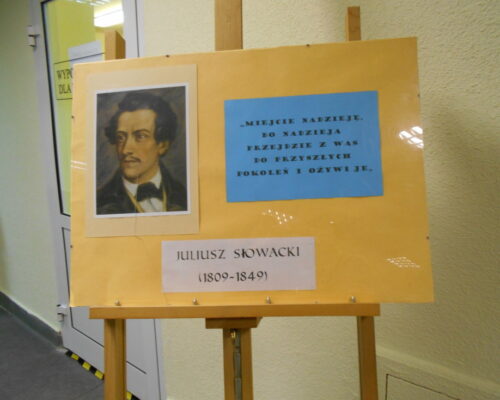 „Miejcie nadzieję, bo nadzieja przejdzie z was do przyszłych pokoleń i ożywi je” – wystawa