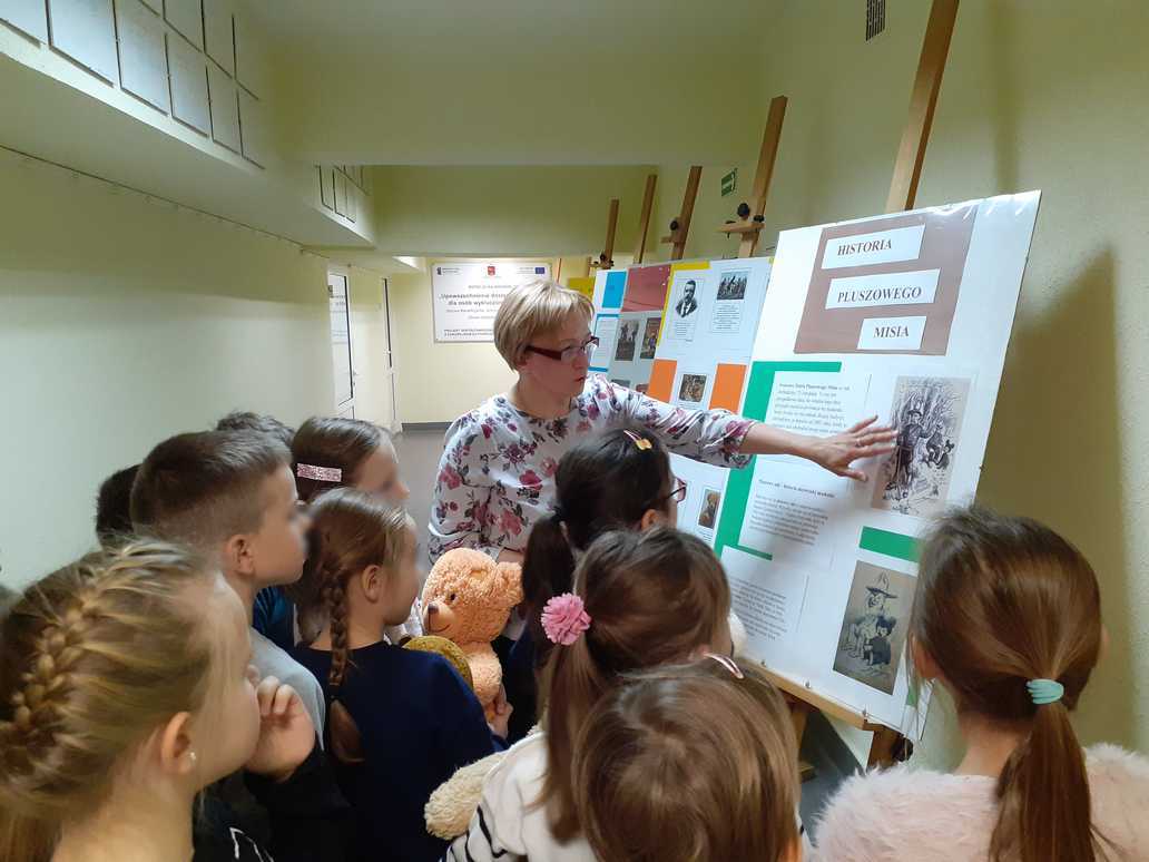 You are currently viewing „Miś i przyjaciele”– ŚWIATOWY DZIEŃ PLUSZOWEGO MISIA