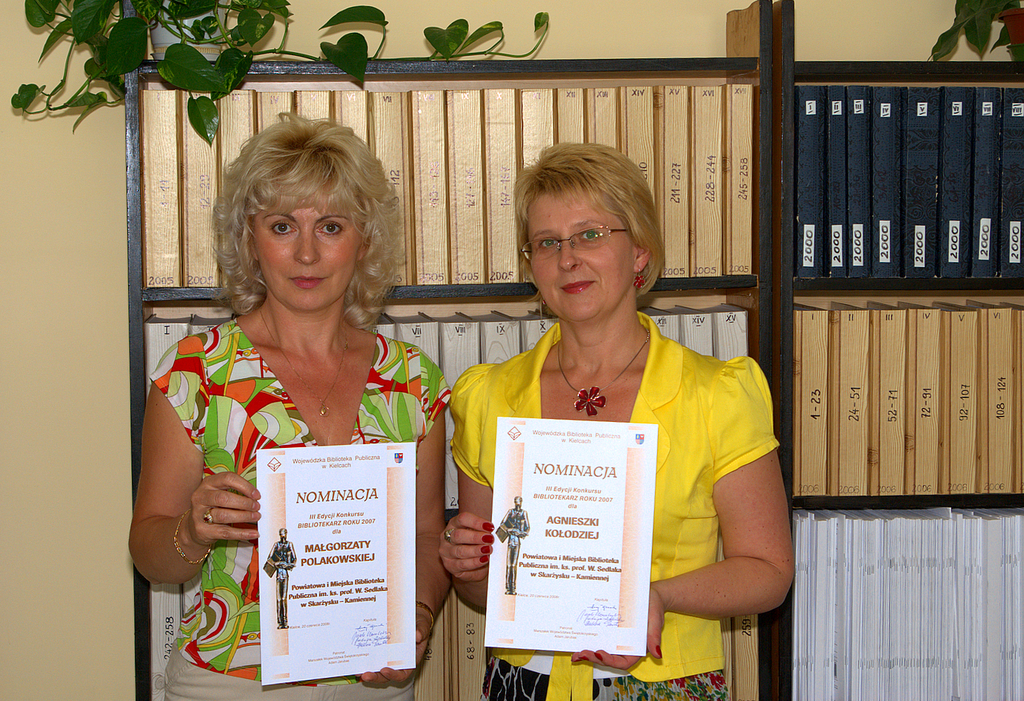 You are currently viewing III edycja konkursu Biblioteka i Bibliotekarz Roku Województwa Świętokrzyskiego