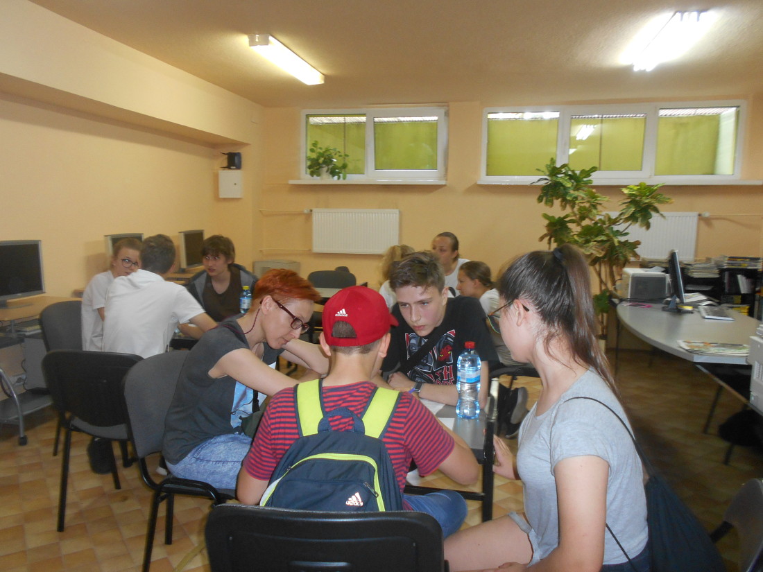 You are currently viewing Powiatowa Gra Czytelnicza