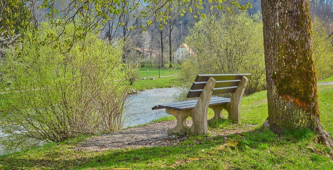 You are currently viewing Zbiórka na Ławeczkę Staffa – pomnik upamiętniający poetę