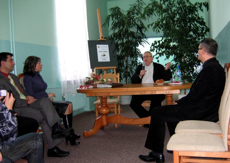 You are currently viewing Spotkanie autorskie z Andrzejem Sapkowskim